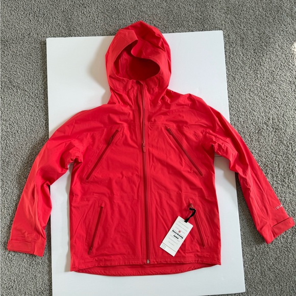 Lululemon Storm Brewing Jacket - Picture 3 of 14